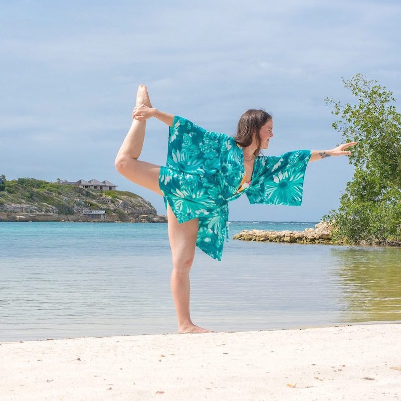 dancer-pose-antigua-yoga