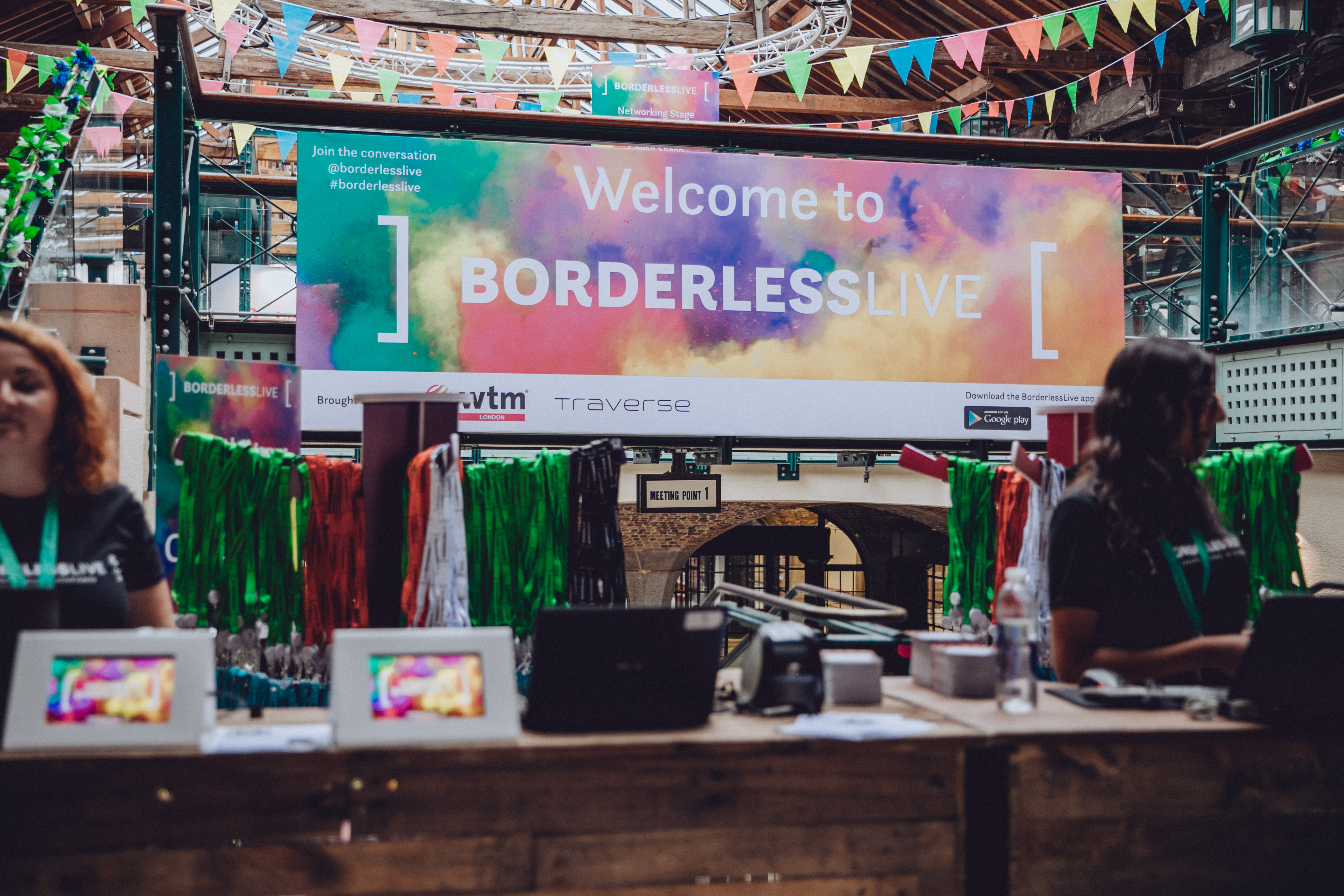 BorderlessLive colourful banner and bunting in the background